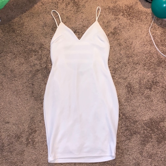 Windsor Dresses & Skirts - Windsor white dress 💎